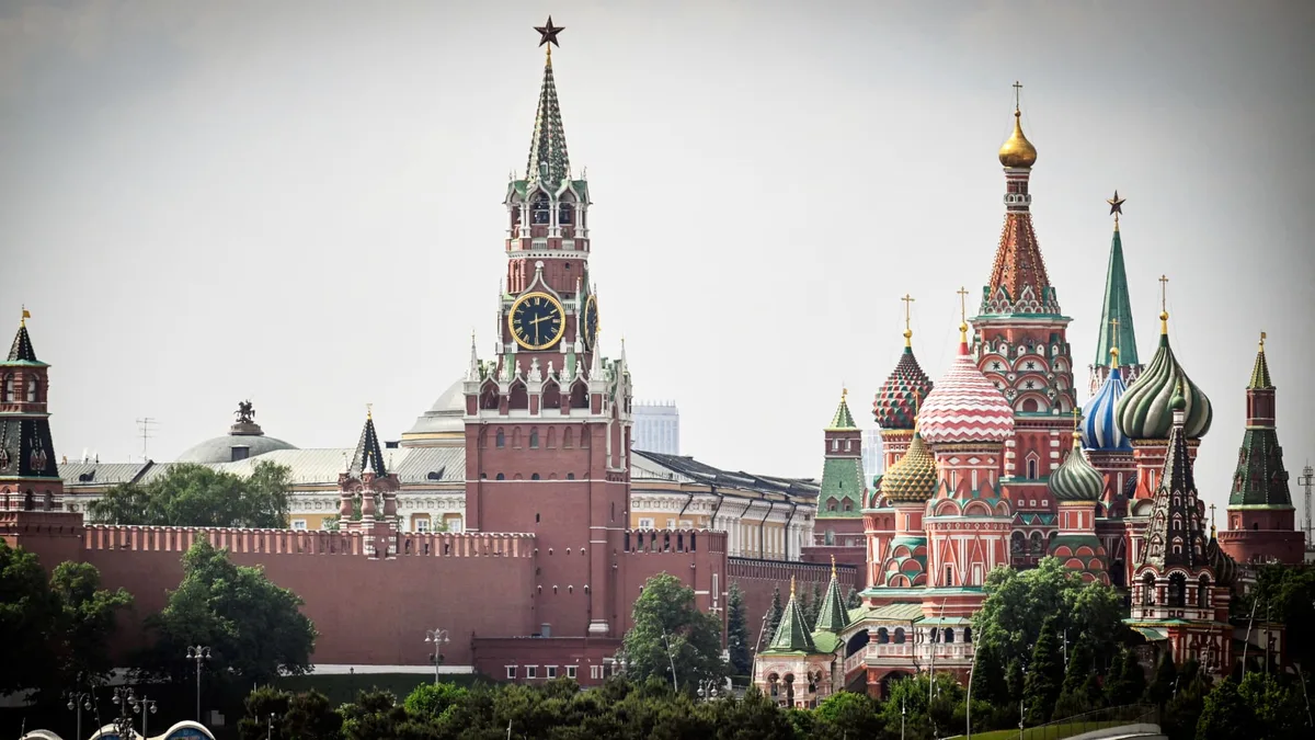 "Si vous travaillez pour une usine de chars, tout va bien. Sinon, vous avez des problèmes": derrière son retour à la croissance, la Russie affiche de nombreuses difficultés économiques