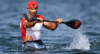 Canoagem/Mundiais. Fernando Pimenta dominador nas `meias` de K1 1.000 metros