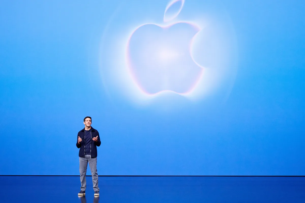 Apple apuesta por un iPhone de 2.000 dólares para volver a ser la empresa más valiosa