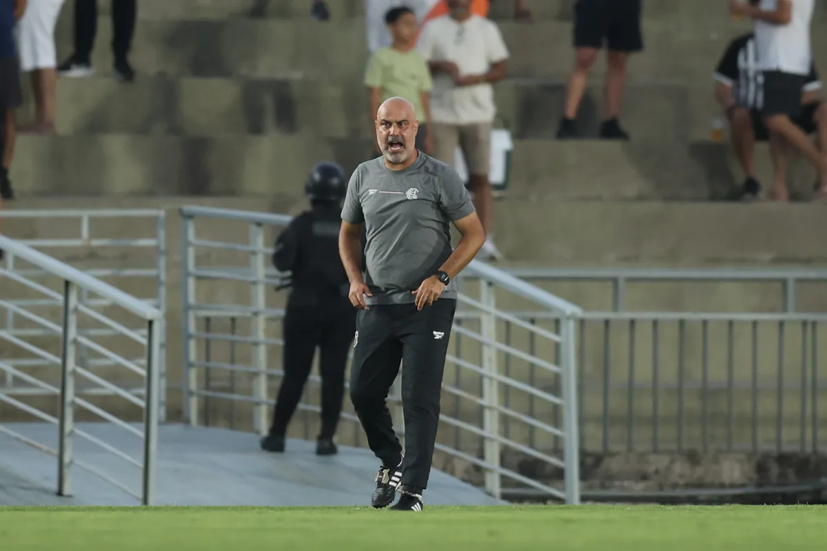Santa Cruz deve rever estratégia em escalações na reta final da Série C