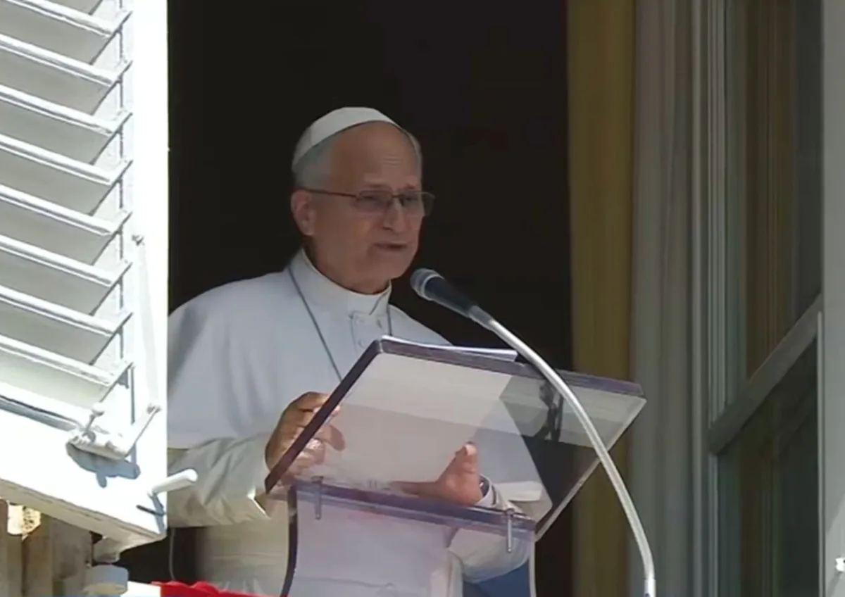 Papa Leão XIV teve noite tranquila, diz Vaticano