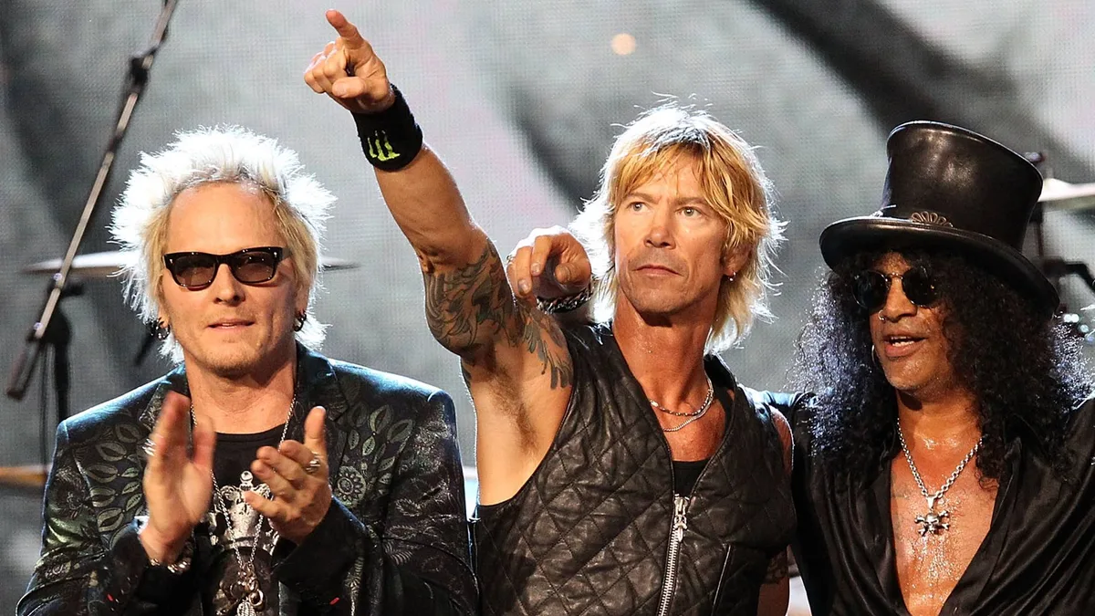 Matt Sorum não sabia de nada sobre reunião parcial do Guns N’ Roses