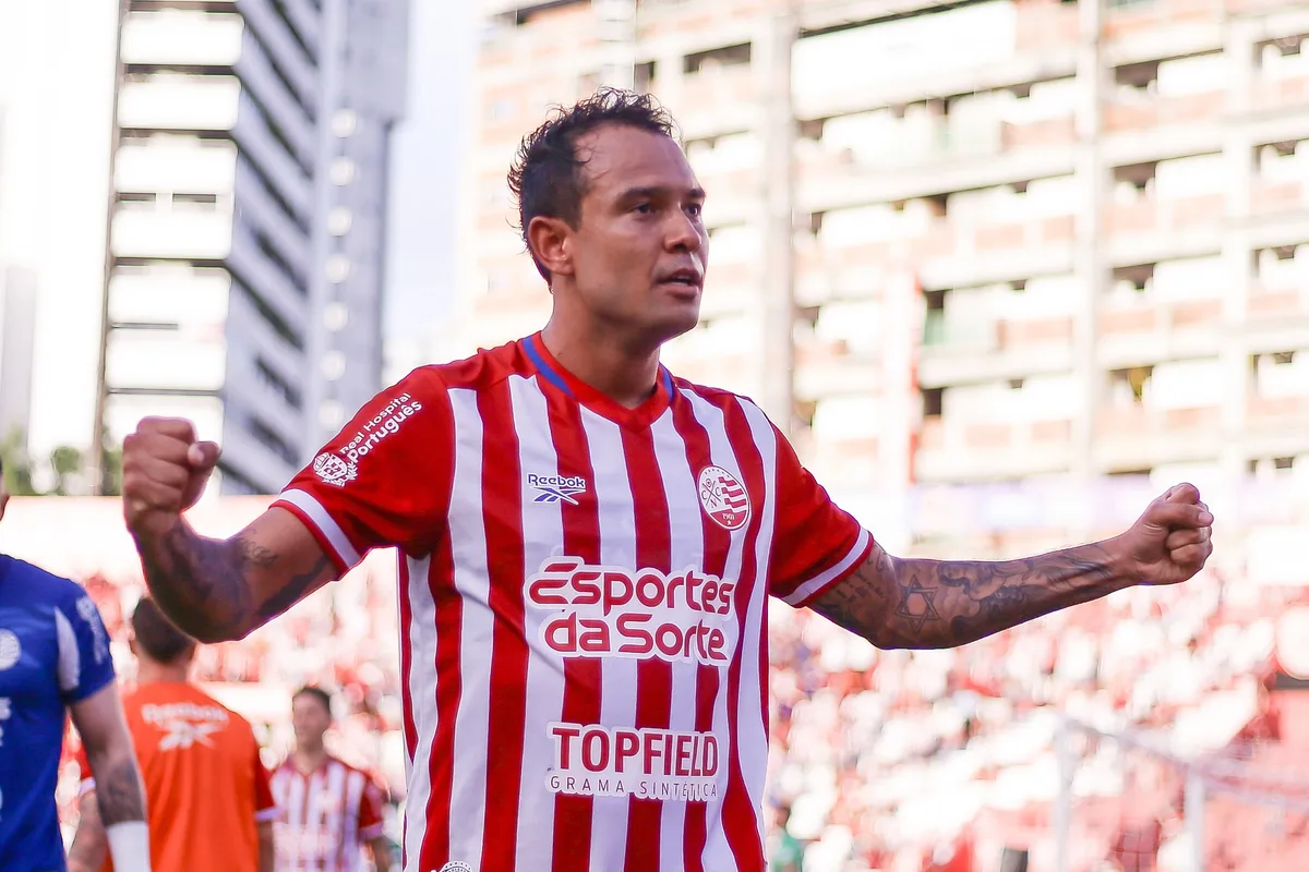 Náutico terá Vinícius e Todinho à disposição contra o Athletic-MG