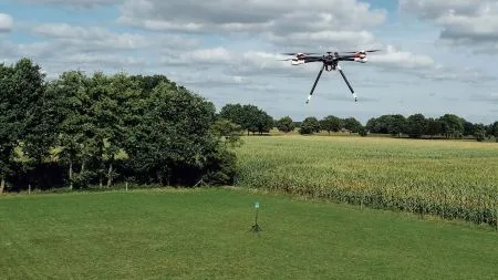 heise+ | Fraunhofer entwickelt Drohnendetektor für unter 100 Euro