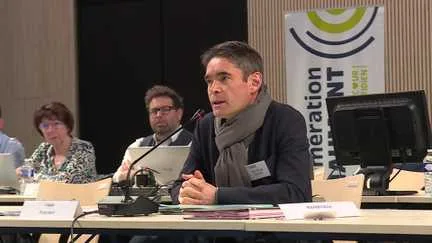"Il a laissé des manuscrits expliquant son mal-être" : le maire de Chaumont s'est lui-même blessé par balle