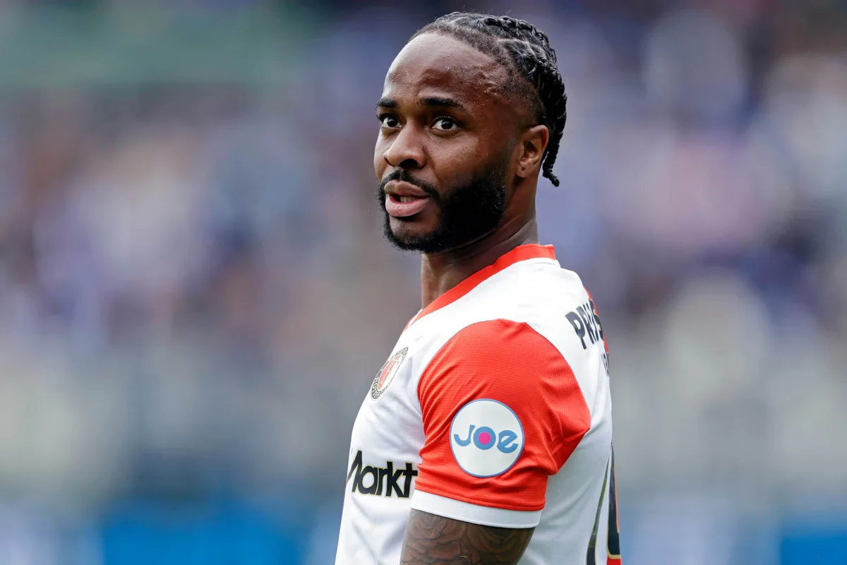 Sterling, ex-seleção inglesa, pode pegar até dois anos de prisão