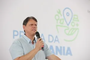 SP vai cumprir metas do marco de saneamento até 2030, promete Tarcísio