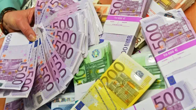 Euro ultrapassa 1,16 dólares: É um máximo de dois meses