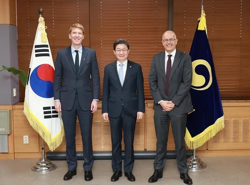 [동정] 이억원, SC그룹 CFO·CRO 면담…AI 금융환경·리스크 대응 논의