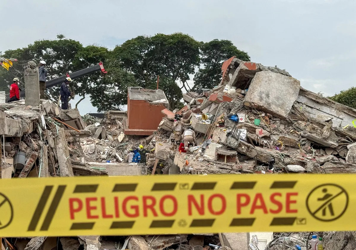 Indignación por saqueos en edificios destruidos por el terremoto en Cali: militares se encargarán de su vigilancia