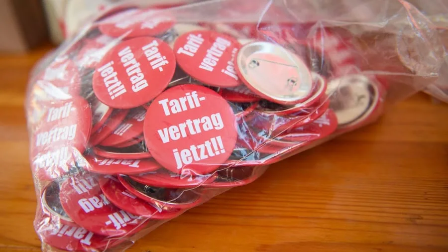 Hochrechnung zum Einkommen: Mehr Kaufkraft: Tariflöhne steigen wohl stärker als Preise
