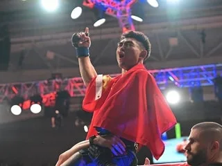 UFC. Grosse sensation à Shanghai, Song Yadong s’est imposé par KO face à Umar Nurmagomedov