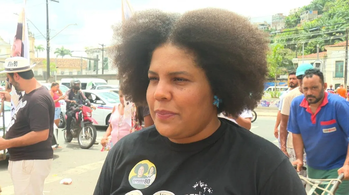 Samara Martins propõe dobrar salário mínimo e acabar com escala 6x1 em agenda na Bahia