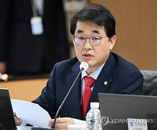 한은, 올해 법인카드 오사용 15건·274만원…"관리·감독 강화"