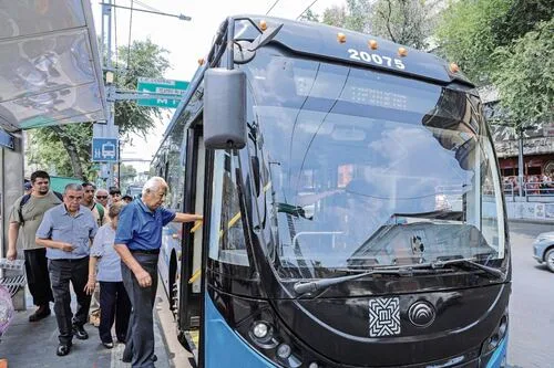 Línea 2 del Trolebús opera con servicio provisional; hay encharcamiento en bajopuente de Río Churubusco a causa de las lluvias
