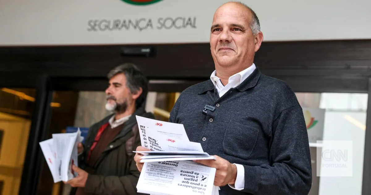 Raimundo desafia Governo a "atrever-se" a "pôr a mão no dinheiro" da Segurança Social