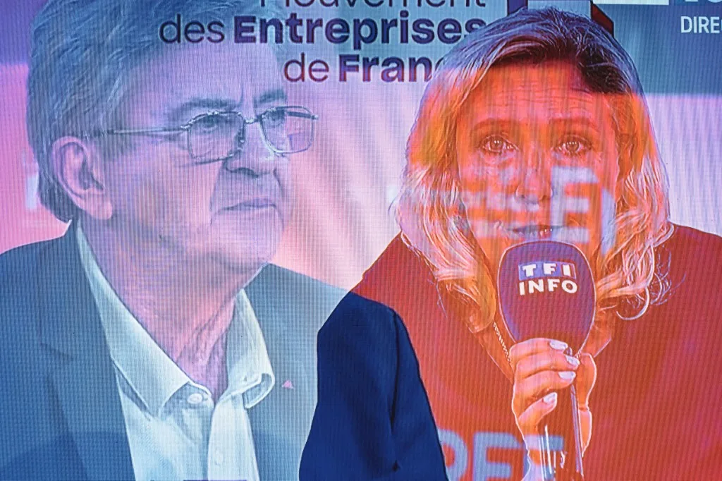 Présidentielle 2027 : face à Marine Le Pen et Jean-Luc Mélenchon, la France du double barrage