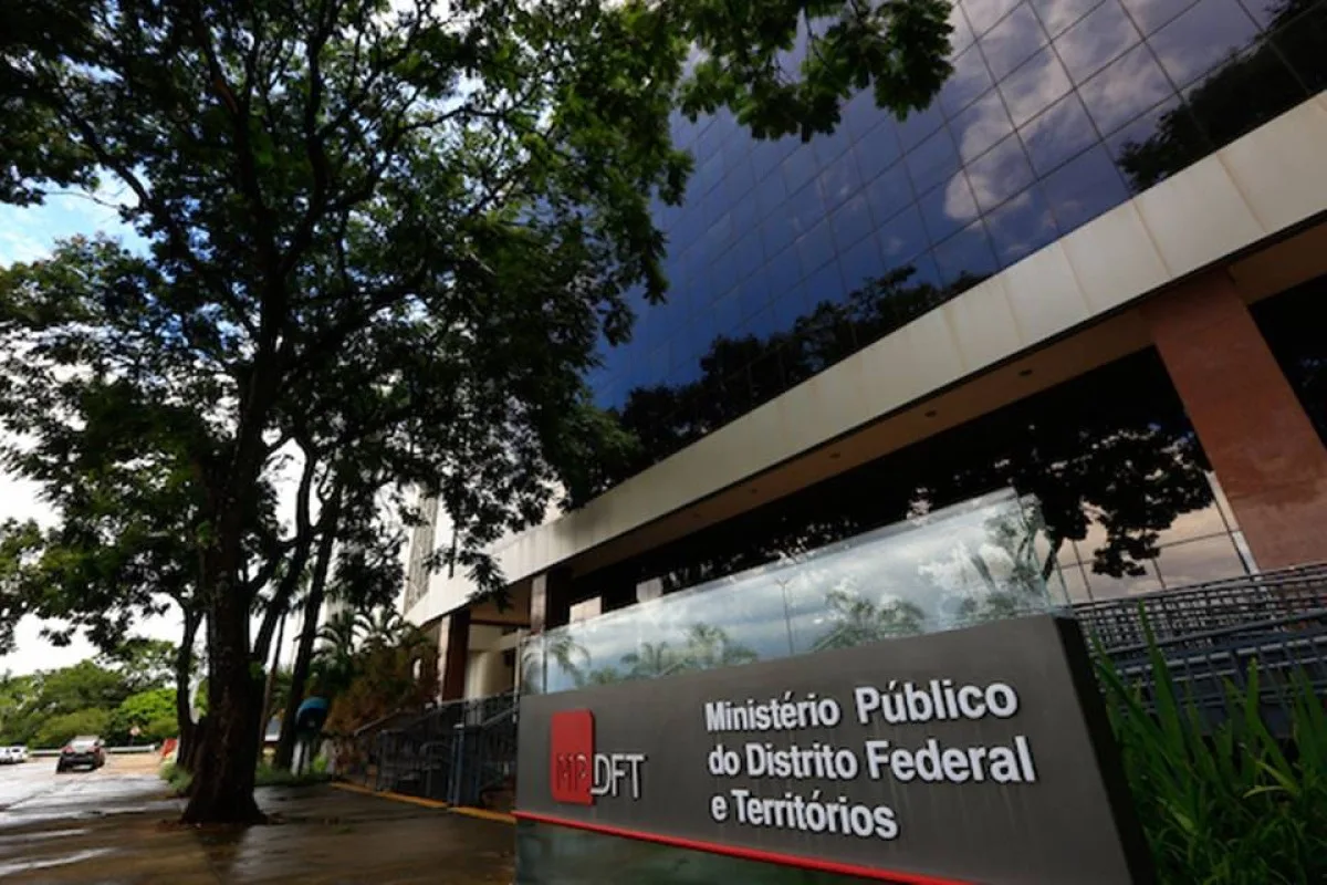 MPDFT apura risco de amianto em cosméticos com talco no Brasil