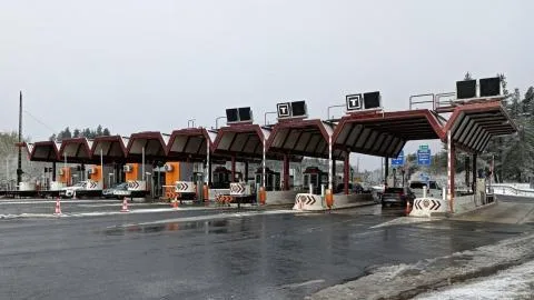 La Autopista del Ebro reabre el debate sobre las vías de alta ocupación y su gestión