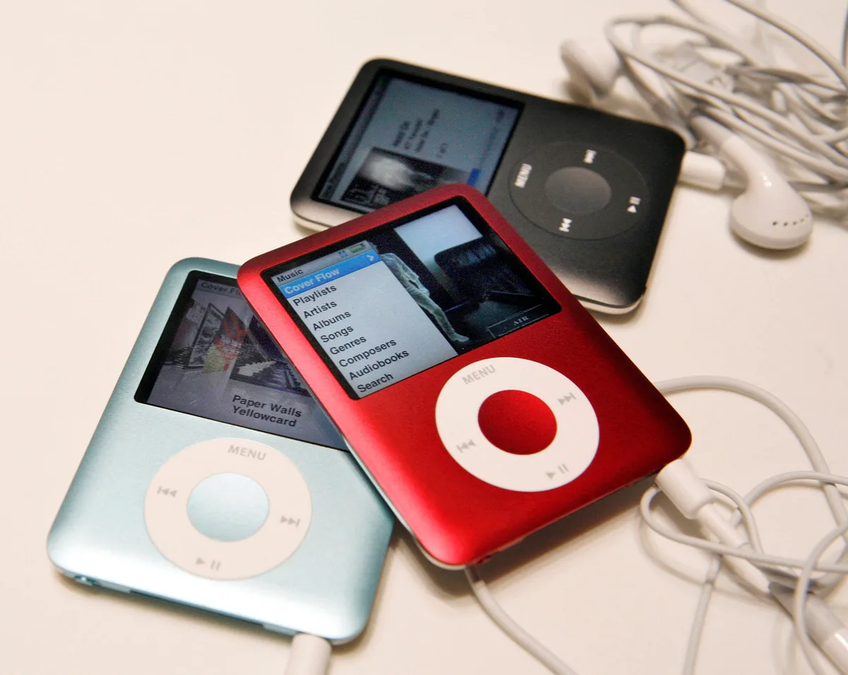 El creador del iPod explicó por qué fracasaron los primeros dispositivos con inteligencia artificial