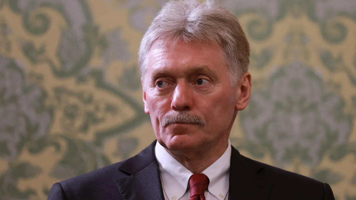 Le Royaume-Uni "jette de l'huile sur le feu": Moscou accuse Londres d'"empêcher le moindre progrès du processus de paix" en proposant de l'aide à Kiev pour produire des missiles