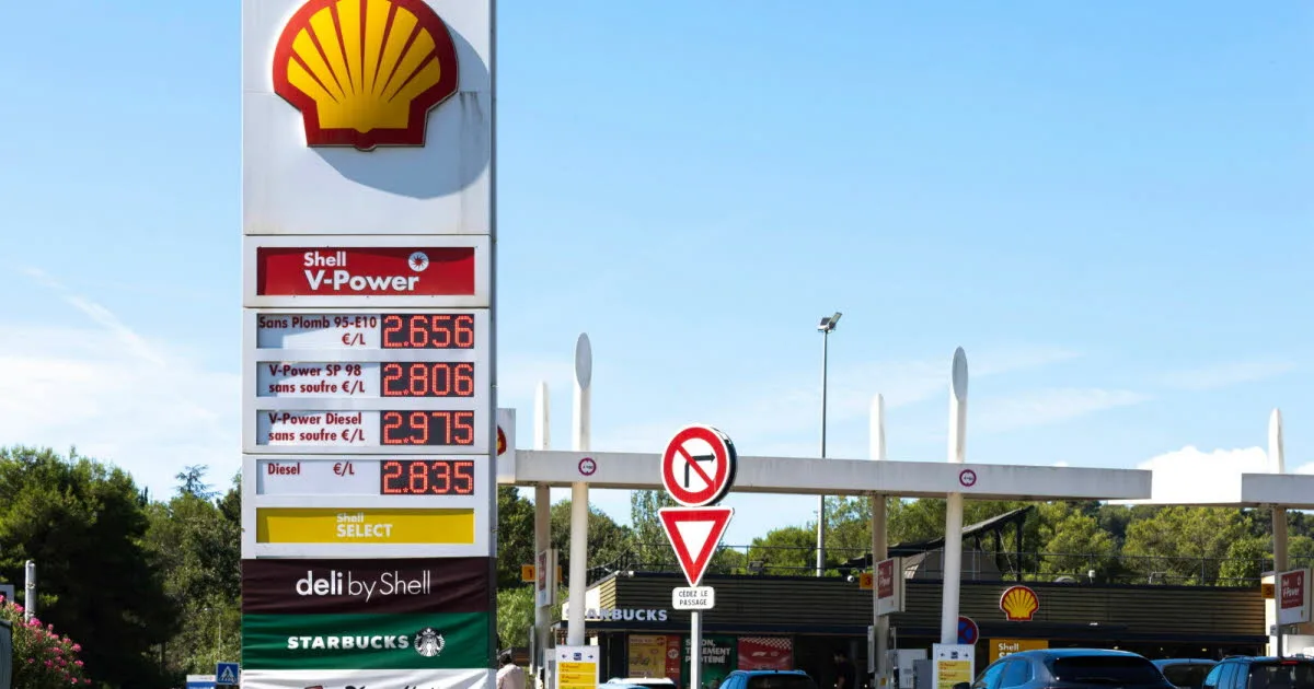 Politique. Carburants : face à des prix « insupportables », une réunion d'urgence à l'Élysée ce vendredi