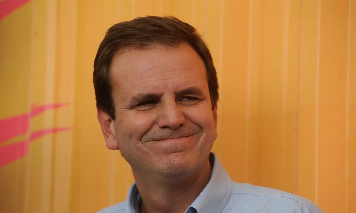 Eduardo Paes vai ao STF para impedir vitória de Douglas Ruas no primeiro turno