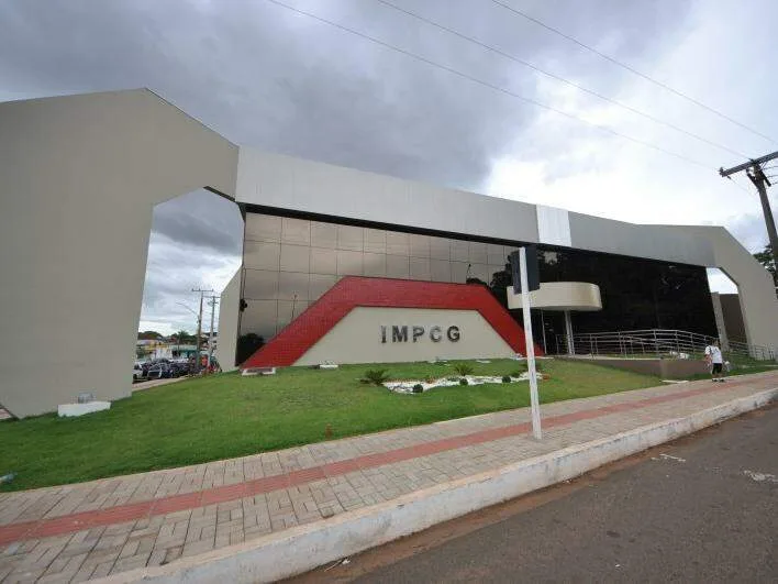 Programa para aposentados vira lei sem reajustes, auxílios e fundo próprio
