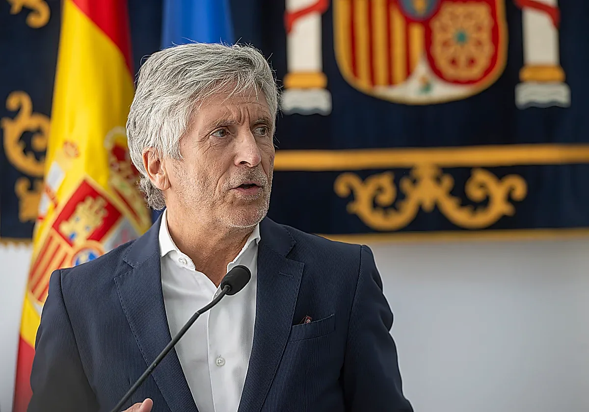 Marlaska evita asumir errores e insiste en que el CNI no informó de «nada» sobre la entrada masiva de inmigrantes en Ceuta