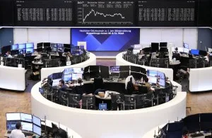 Ações europeias sobem com sanções ao Irã mais brandas do que o esperado