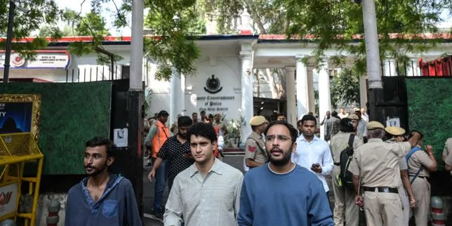 En Inde, deux chefs du Parti du peuple cafard de nouveau placés en détention