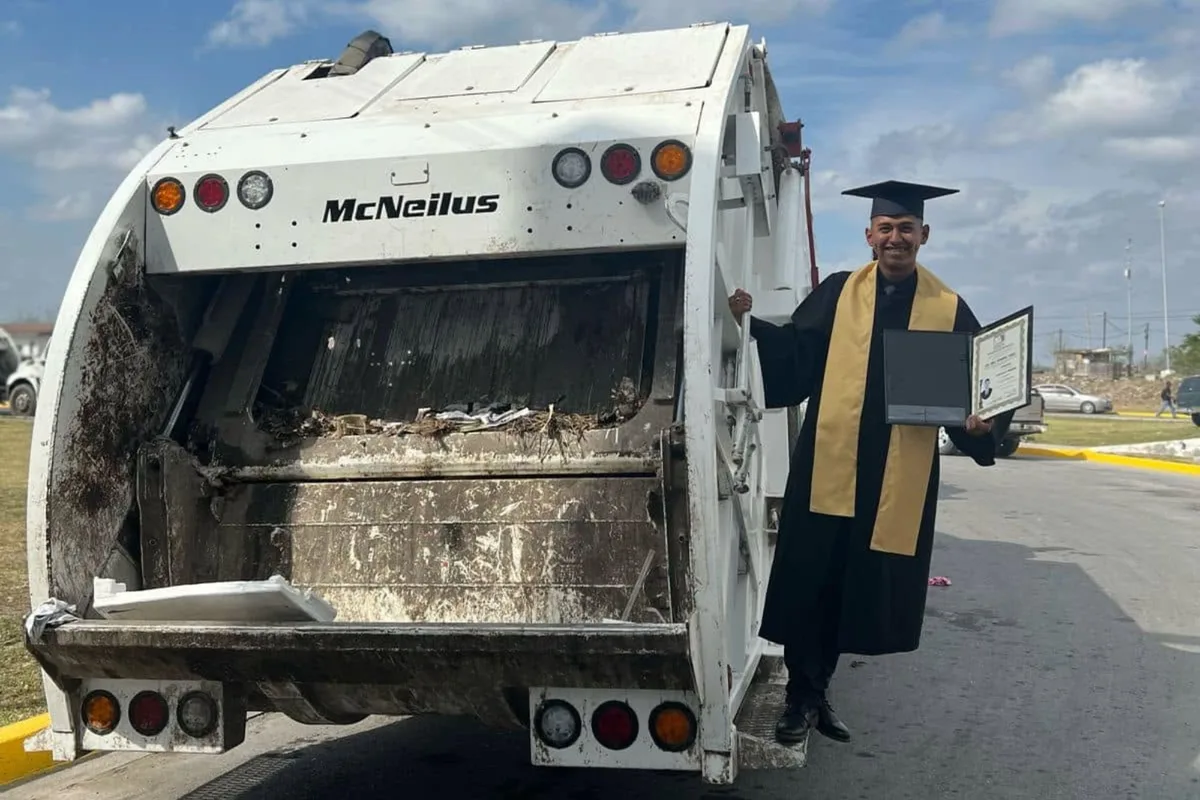 Tiene 21 años y trabajó cinco como recolector de basura para pagar la universidad: “Una graduación es el resultado del esfuerzo, la constancia y la disciplina”