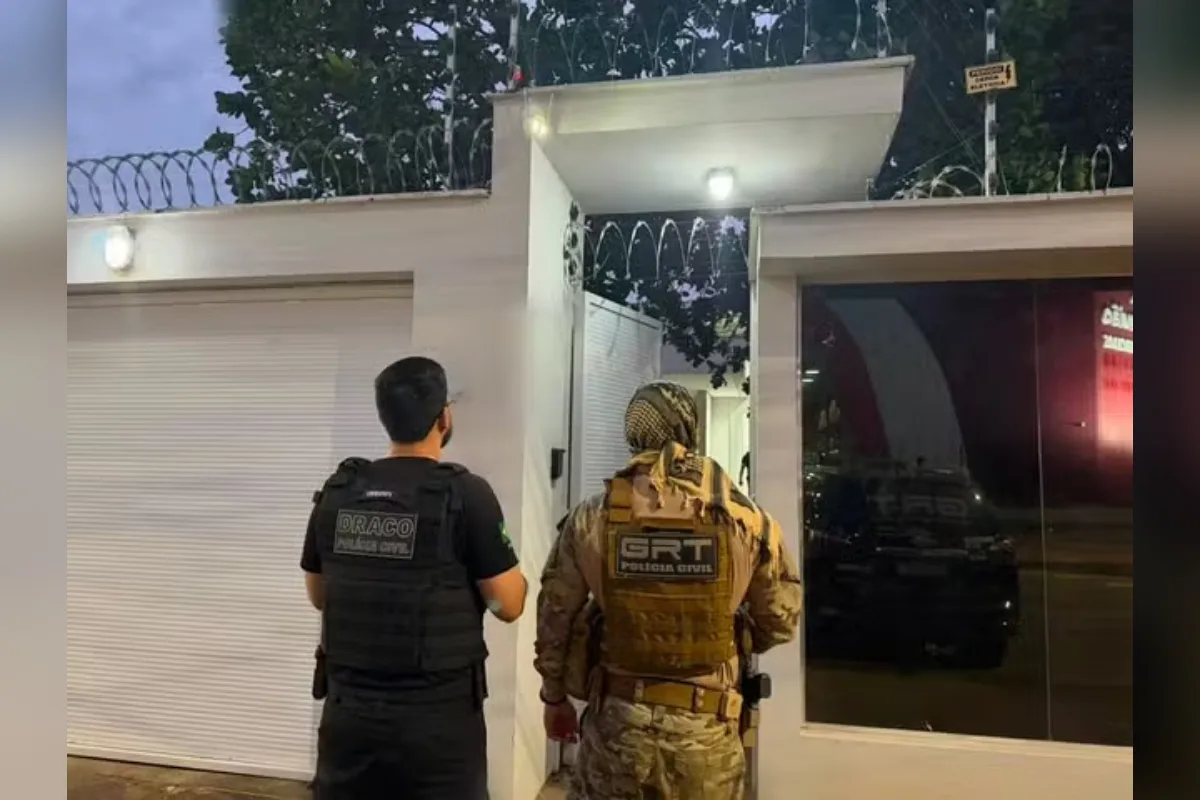 Delegado e investigador da PCAM são presos por roubo de R$ 800 mil e ouro