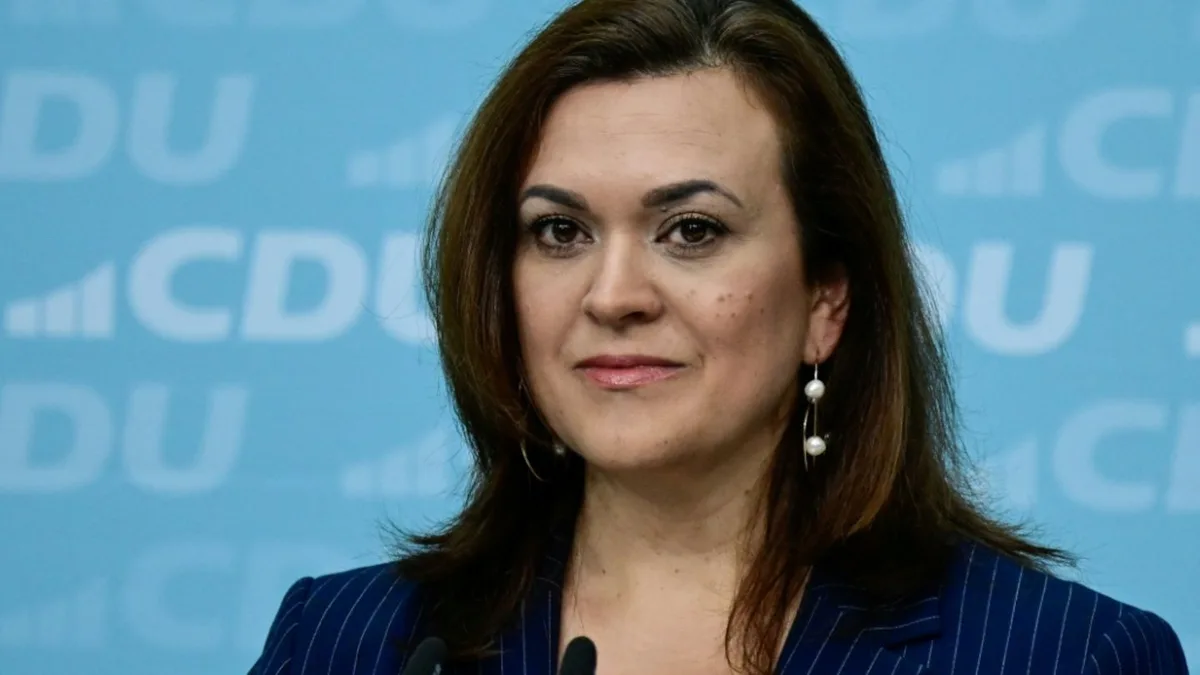 CDU-Generalsekretärin verteidigt Merz gegen Kritik: „Auf dem richtigen Weg“