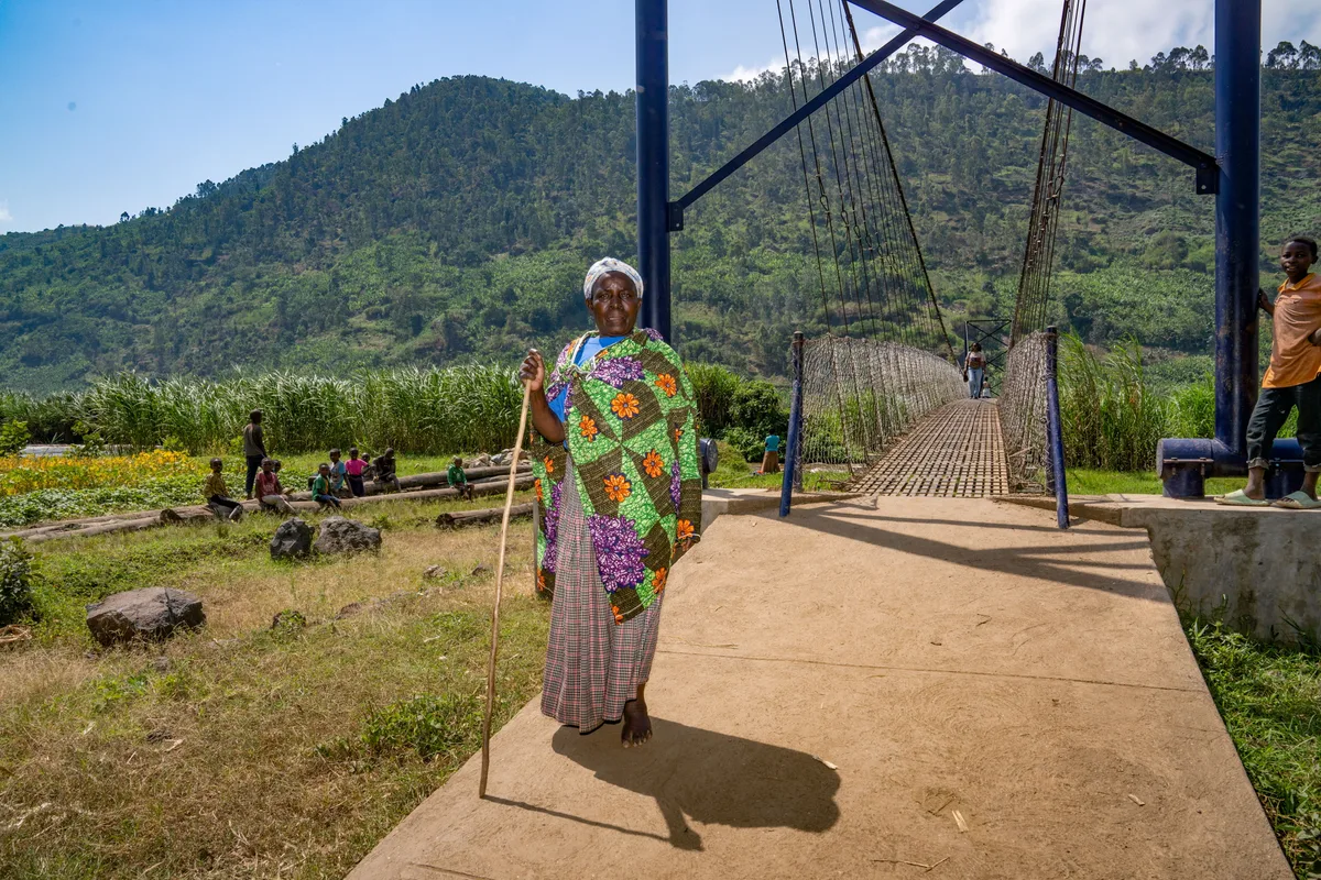 The bridges of Rwanda open up new worlds