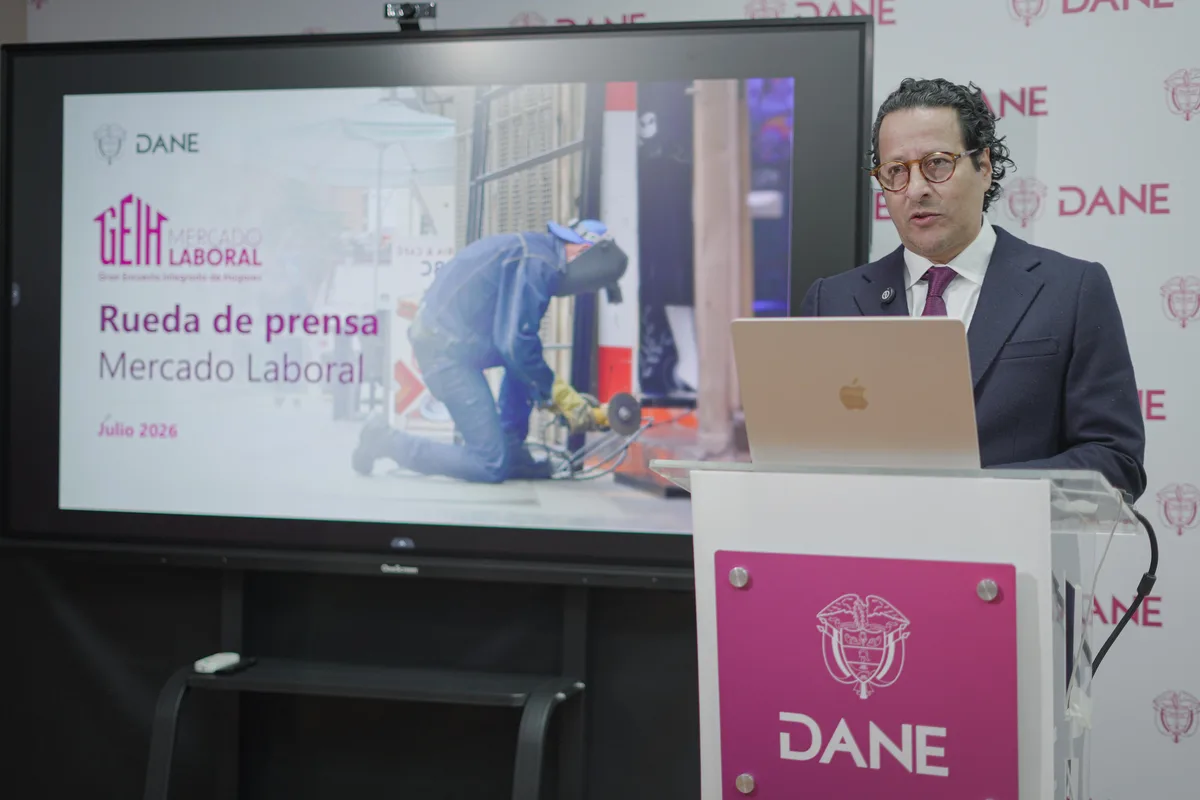 Abelardo de la Espriella cambió al director del Dane: a qué se debió la salida de Ricardo Valencia y quién es su remplazo
