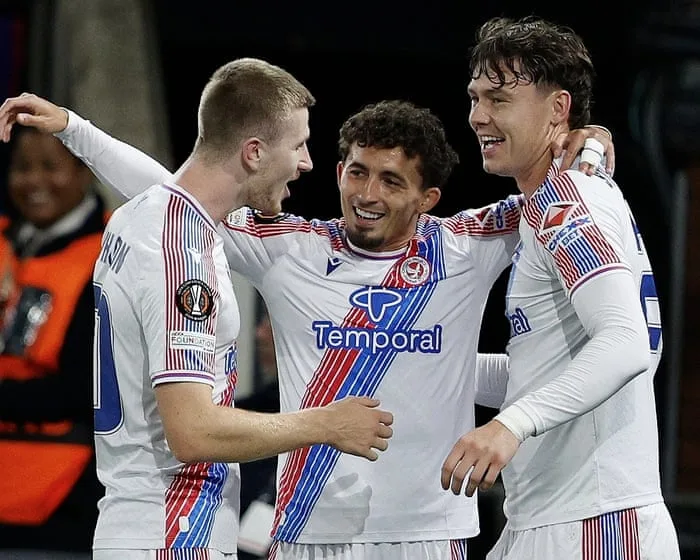Pino kickstarts Crystal Palace’s Europa League rout of Lech Poznan to ease Sage’s worries