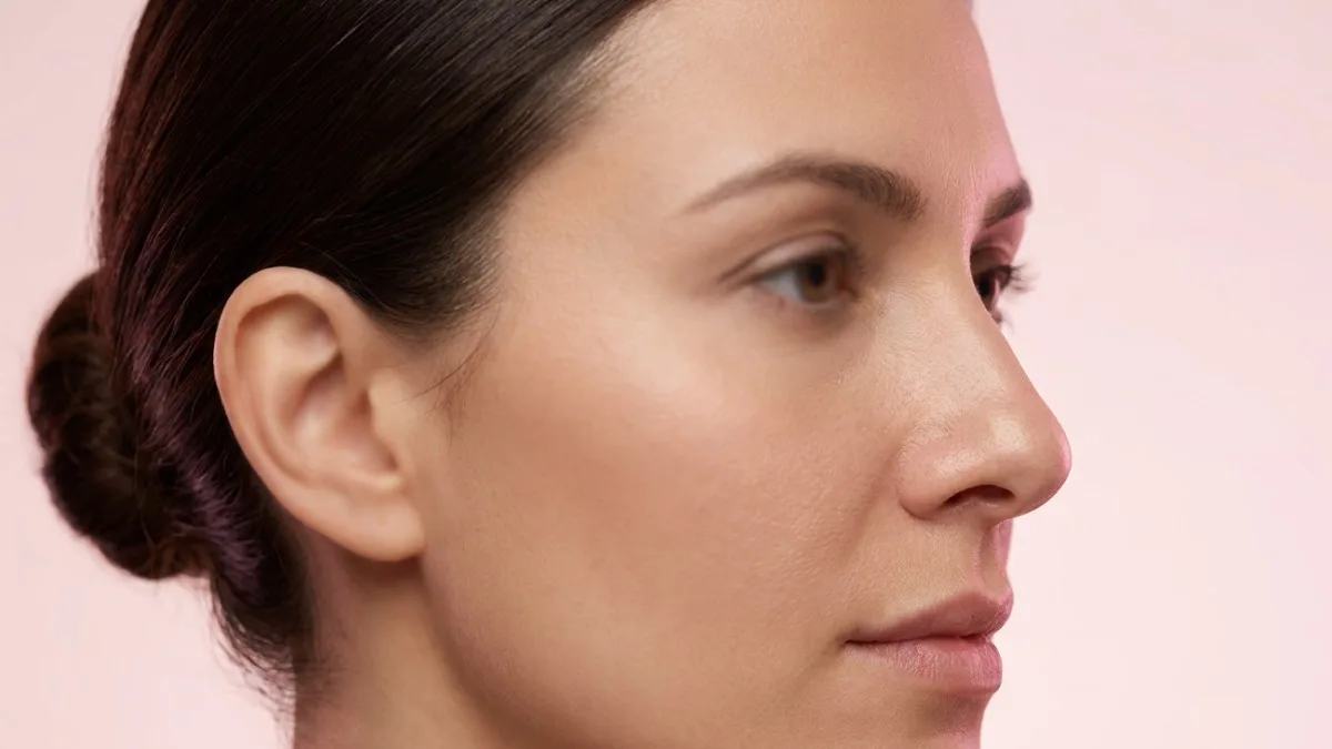 Rinoplastia em 2026: por que o conceito de "nariz da moda" ficou no passado