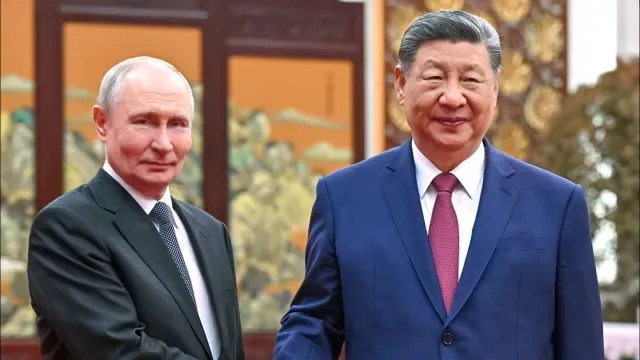 Xi a caminho do Quirguistão para cimeira regional e reunião com Putin