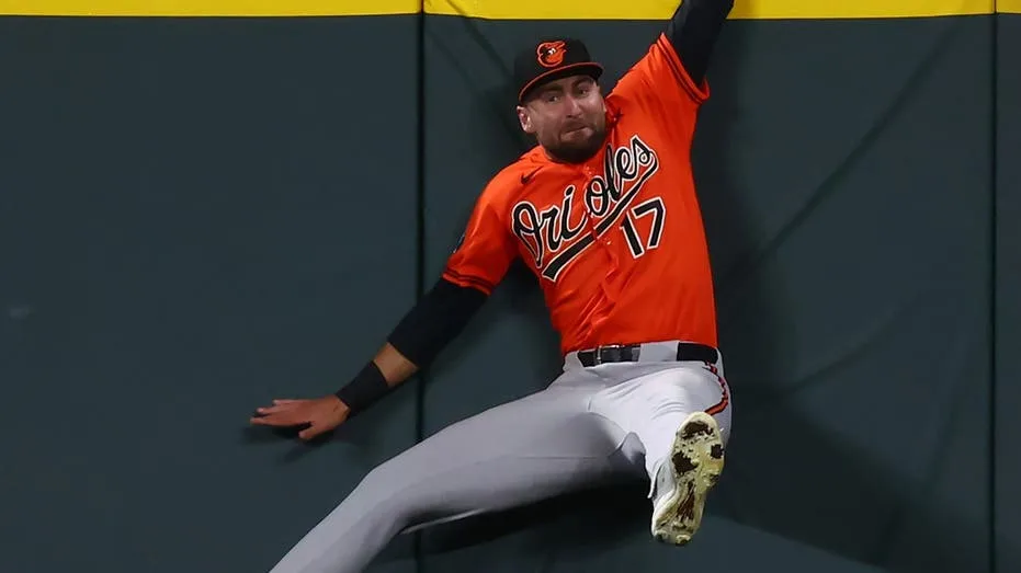 Colton Cowser's walk-off home run robbery stuns Rockies as Orioles stay in AL Wild Card race
