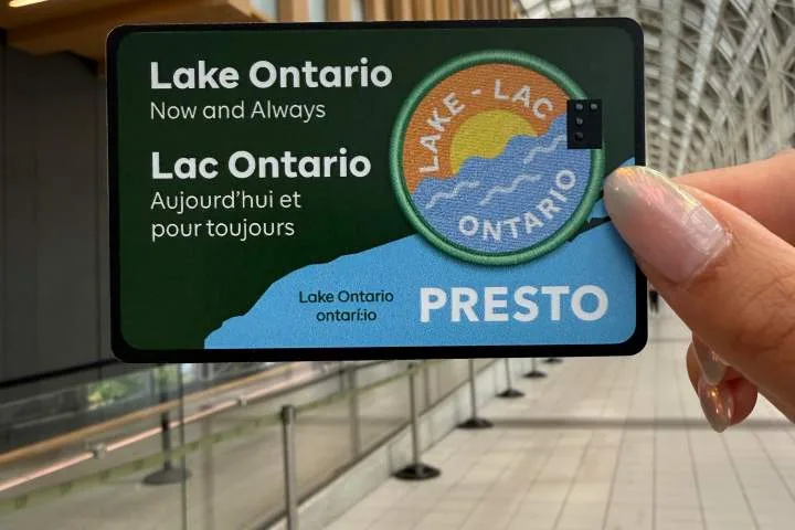 Metrolinx hands out limited-edition Lake Ontario Presto cards at Union Station