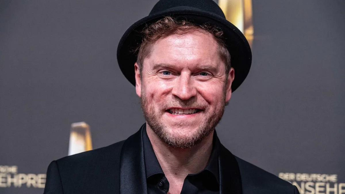 Instagram-Posting: Freundin von Johannes Oerding teilt ein erstes Kussfoto