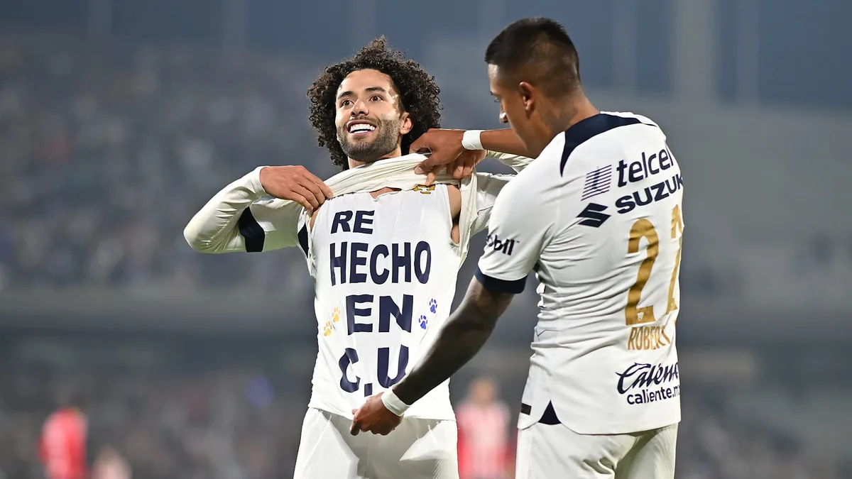 José Ramón Fernández reacciona al regreso del Chino Huerta con Pumas