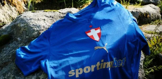 CBF barra estreia de novo uniforme do Palmeiras; entenda