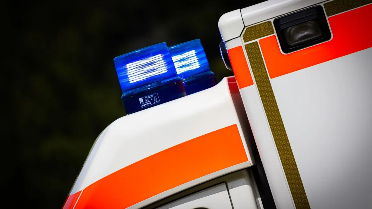 Unfälle: 61-Jähriger stirbt bei Arbeiten mit Radlader