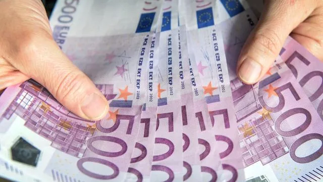 Sogar Fußballteam eingebunden: Millionenschwere Hehlerei - wie die Betrüger ins Netz gingen
