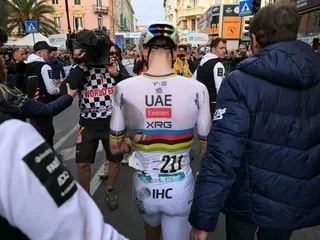 Tadej Pogacar présent aux championnats du monde ? « Ce n’est pas réaliste » selon le médecin de l’équipe de Slovénie