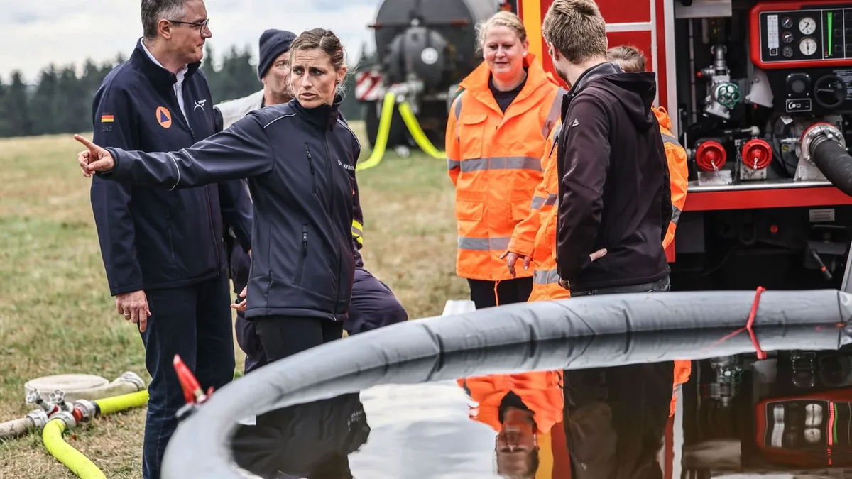 Einsatz-Update: Brand im Hohen Venn: Lage auf deutscher Seite entspannt