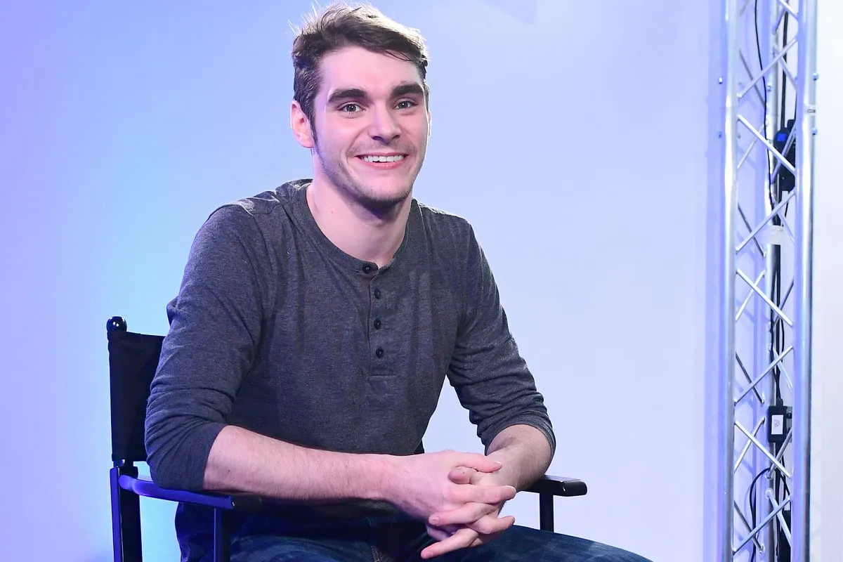 Bryan Cranston shares ‘deep despair’ at suicide of Breaking Bad co-star RJ Mitte