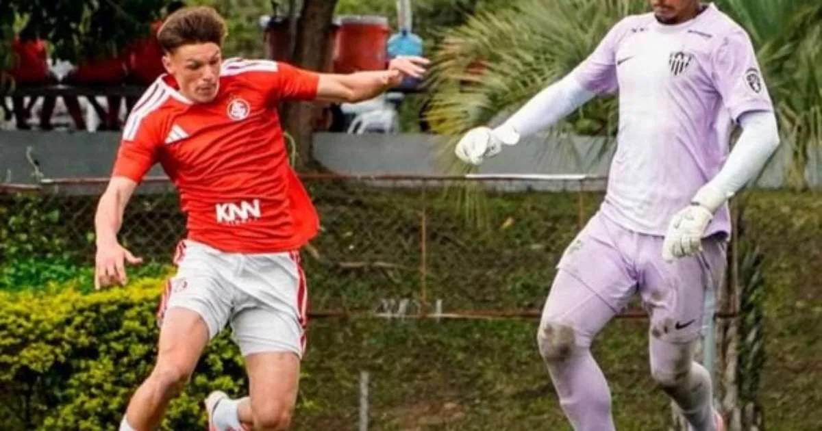 Atlético vence o Internacional e entra no G8 do Brasileiro Sub-17